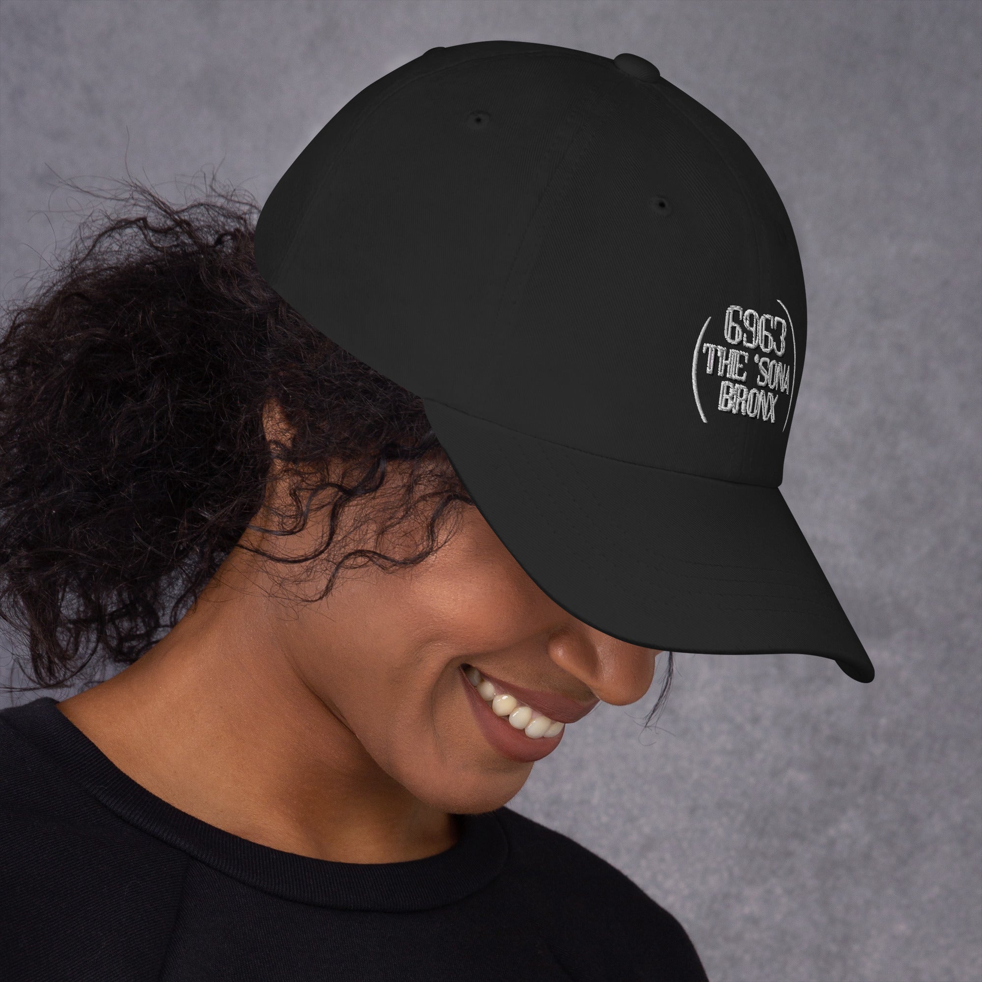 Cappellino con logo ricamato 6963The 'Sona Bronx